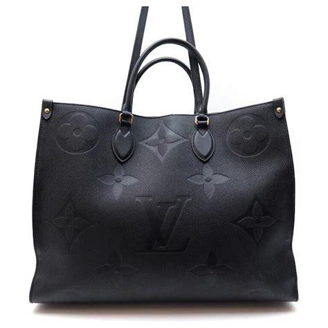 louis vuitton borsa nera pelle|Borsa Louis Vuitton Noé 389890 .